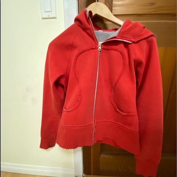 Lululemon Scuba - Picture 1 of 3